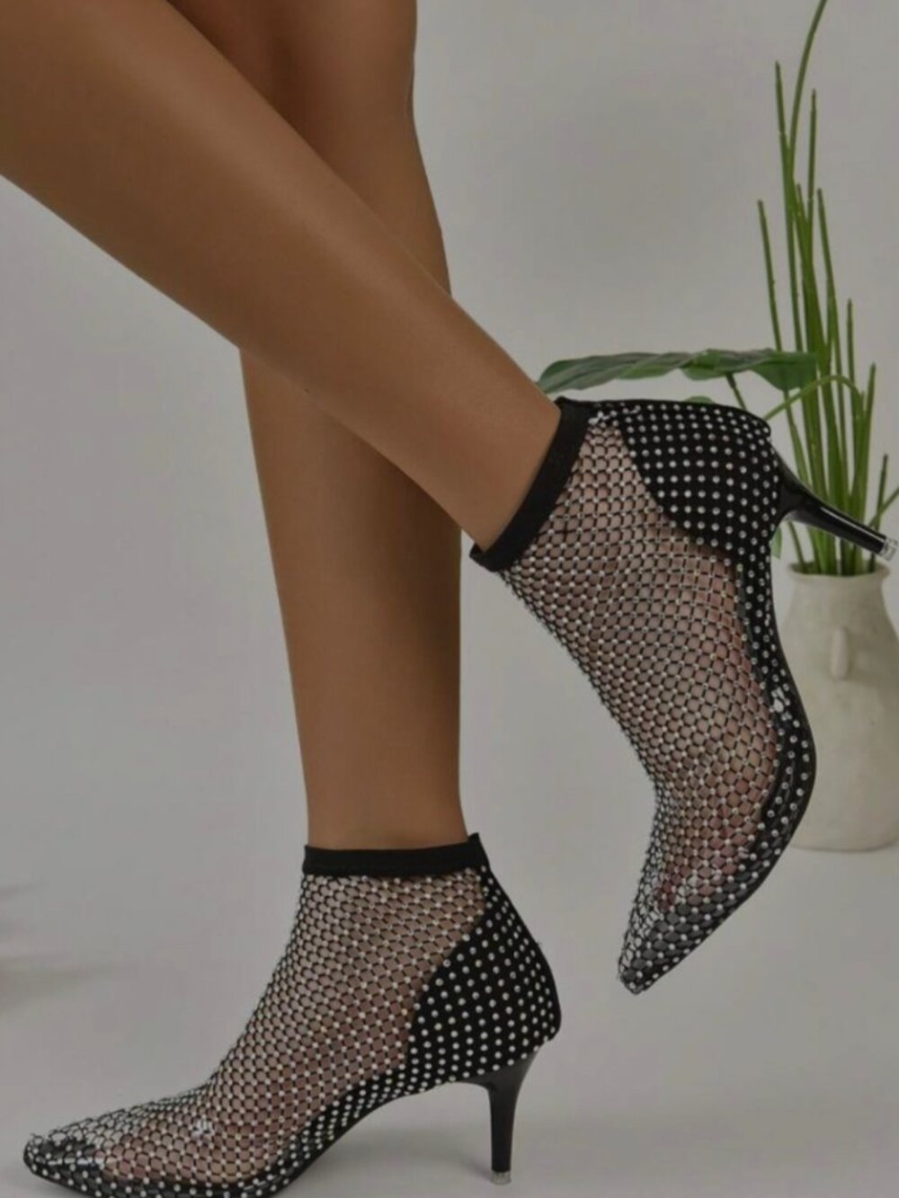 NWOT Womens Boots with Rhinestone Design Breathable Mesh (Size 8.5 or 39)